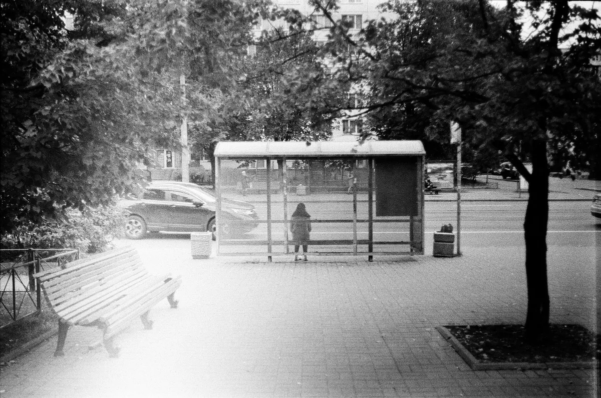Opinion: The Hall Needs More Covered Bus Stops Before Next Winter